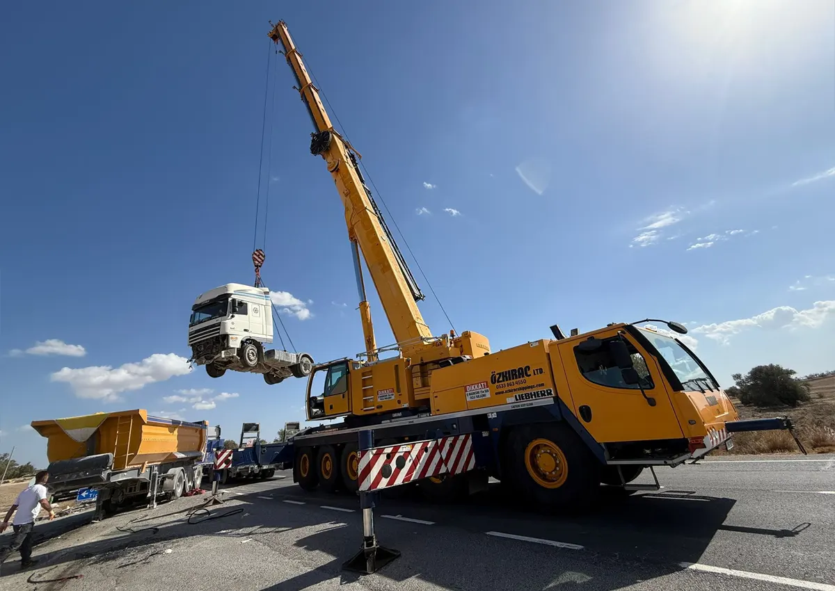 KKTC Vinç Kiralama: Projeleriniz İçin En İyi 10 Çözüm